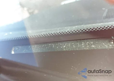 2012 Toyota Tundra Grade 5.7L V8 z USA, uszkodzony, nr VIN 5TFRY5F19CX121652